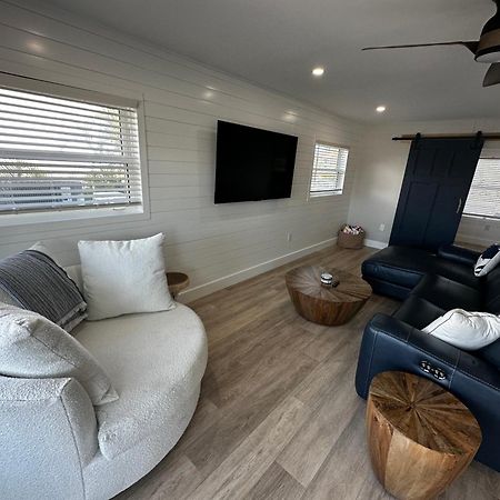 Chadwick Cove Marina Aparthotel Englewood Exterior foto