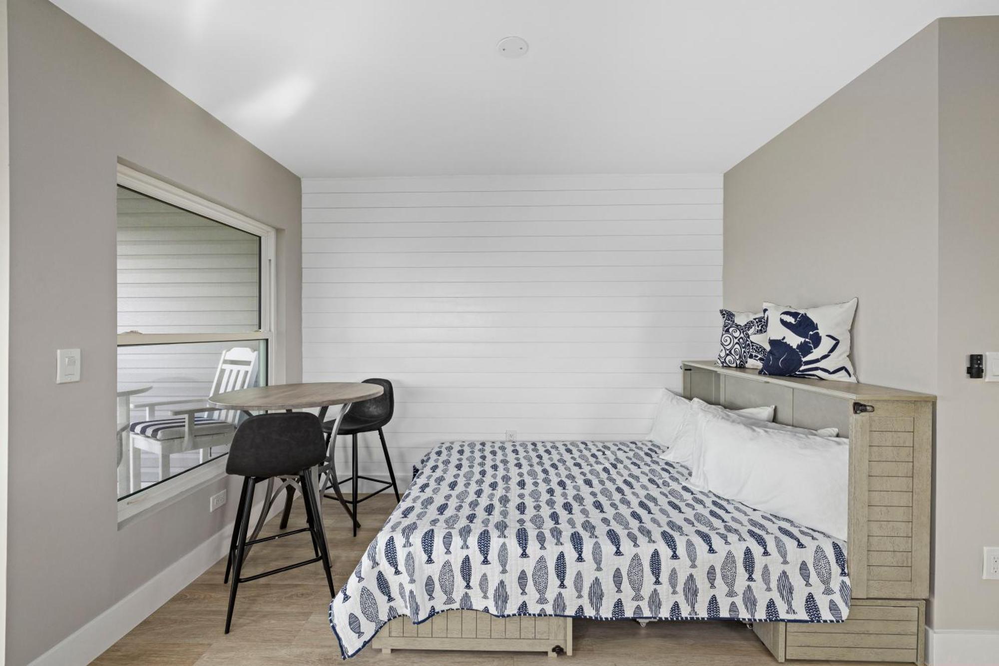 Chadwick Cove Marina Aparthotel Englewood Exterior foto
